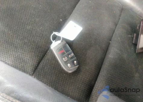 2014 Jeep Grand Cherokee Laredo z USA, uszkodzony, nr VIN 1C4RJFAG0EC527366